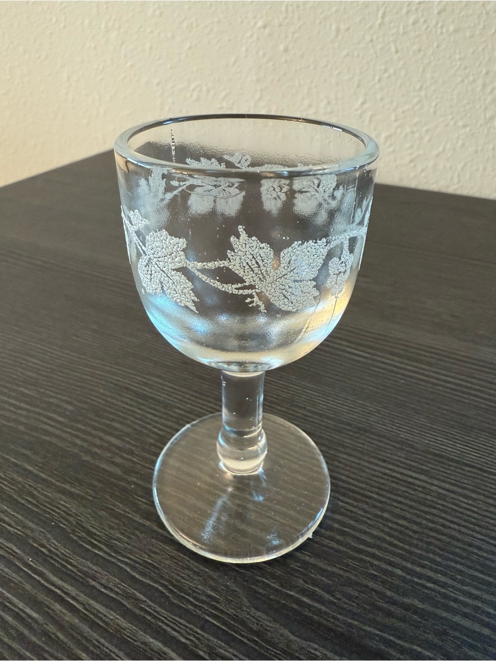 1x Vintage Bartlett Collins Clear Glass Goblet with Etched Grape & Vine Pattern